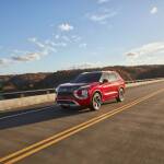 Mitsubishi Outlander SUV red