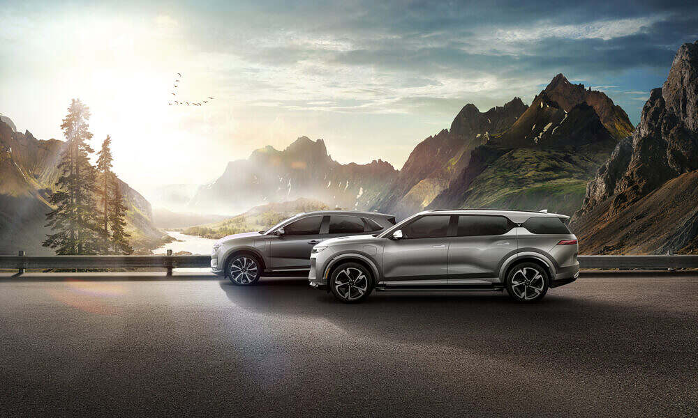 The Cutting-Edge Technology Features of the 2023 VinFast VF 9 SUV