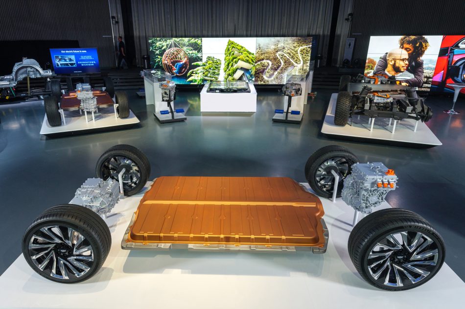 5 Best Features of GM’s Ultium Electric Car Platform