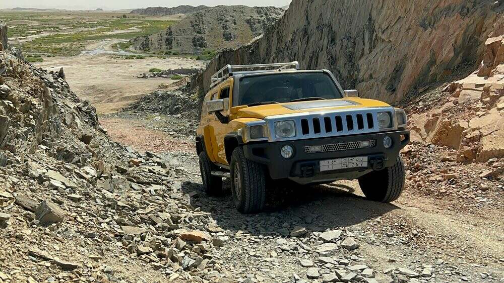 Hummer H2 SUV: A Symbol of Rugged Luxury and Power