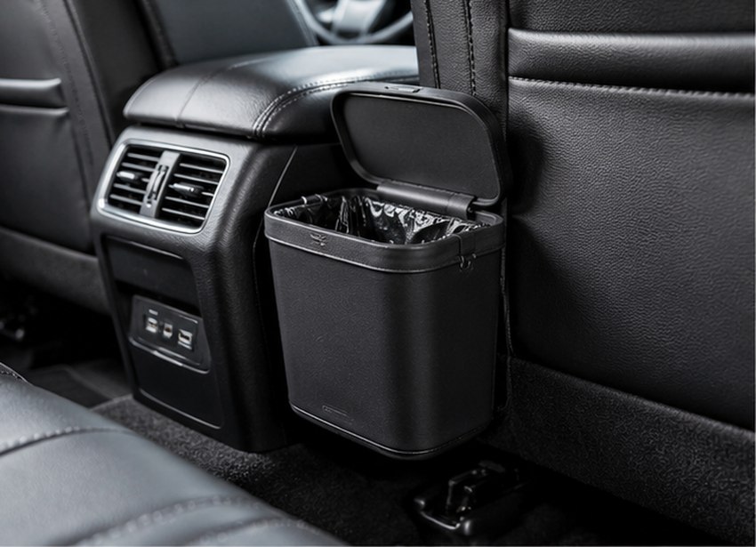A Clip-on Garbage Bin