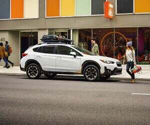 2023 Crosstrek SUV for city and suburbs